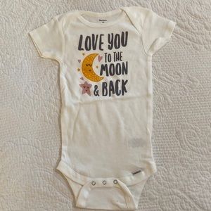 NWOT Berber Onesie Love you to the moon & back 18mo